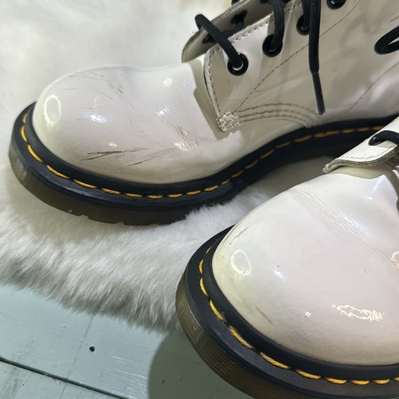 Dr Martens - Picture 7 of 8